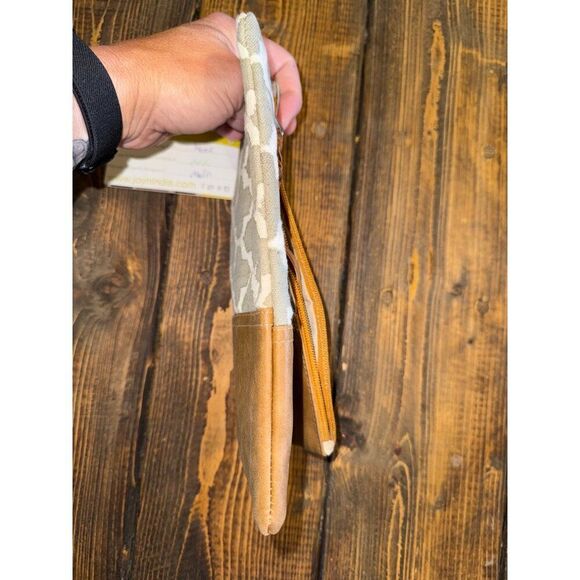 NWT JOYN Small Clutch With Zipper Closure -Handmade Himalayas - Picture 11 of 15